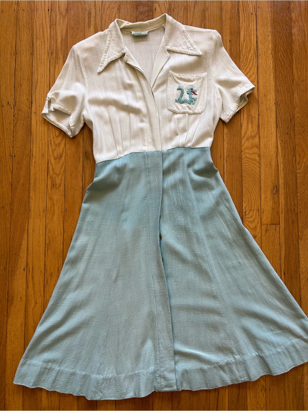1940s Colorblock linen shirt dress with embroidered pocket